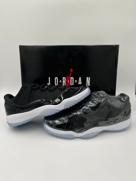 Jordan 11 low space jam