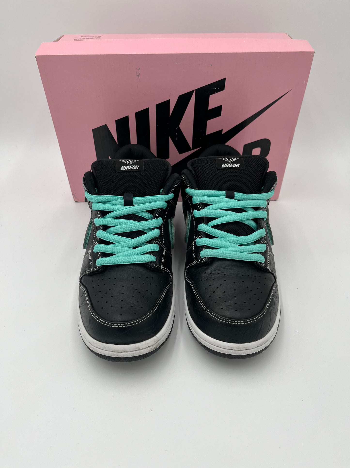 Sb dunk low Diamond Supply Co.